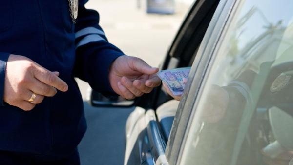 Бывшие сотрудники ДПС признаны виновными в получении взятки в Буденновске